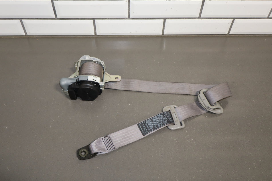 2006 Lexus LS430 Right Front Seat Belt Ash 10