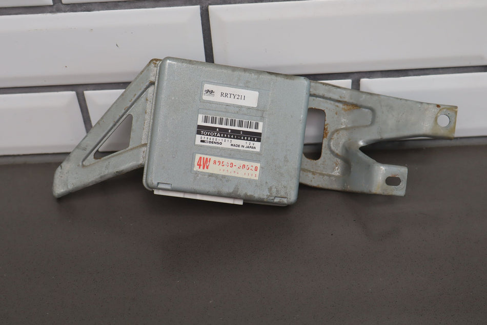 1994 Toyota Land Cruiser- Chassis Control Module