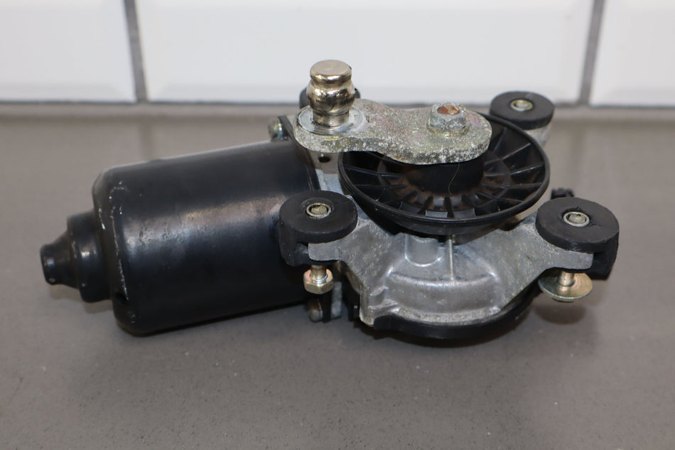 2000 Toyota Land Cruiser Front Wiper Motor OEM