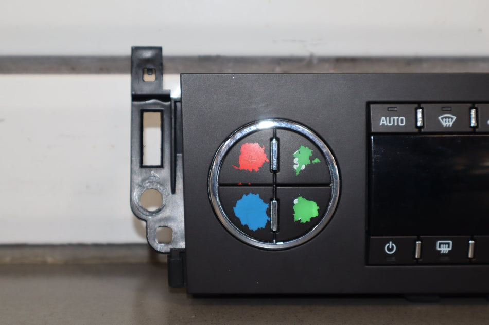 2007-2011 Chevrolet Tahoe Climate Control 25936130 OEM
