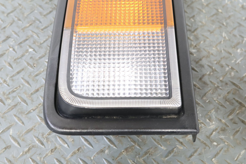 2003-2004 Hummer H2 Right Tail Light 15193459