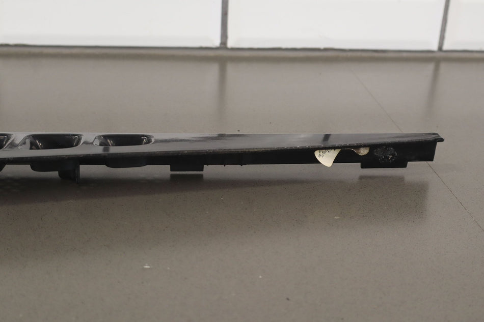 07-13 Chevy Avalanche OEM Right RH Bed Vent Panel Molding Cladding Black 41U