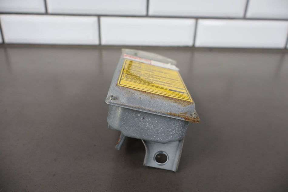1996-1997 Land Cruiser LX450 SRS Control Module