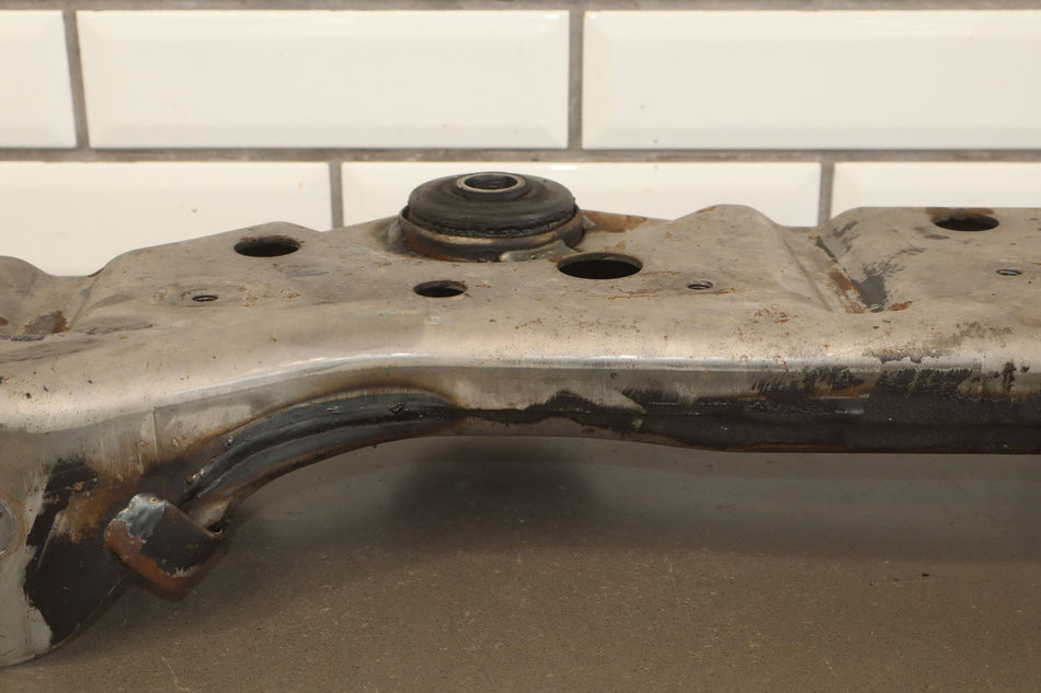 2007 Hummer H2- Transmission Crossmember