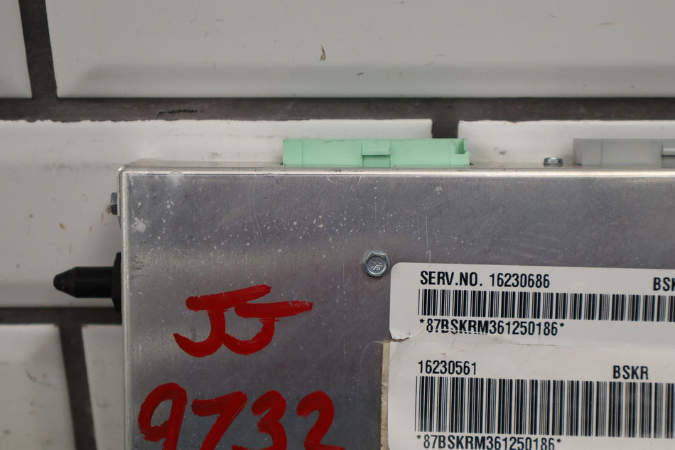 1995-1996 Chevrolet Corvette C4 Body Control Module - 16230561