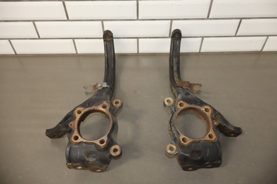 1999 Mitsubishi Eclipse- Left Front Spindle