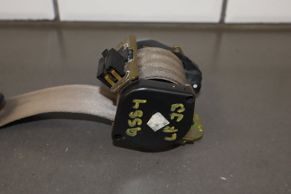 1994-1997 Dodge Ram 1500 LH Front Seat Belt Retractor