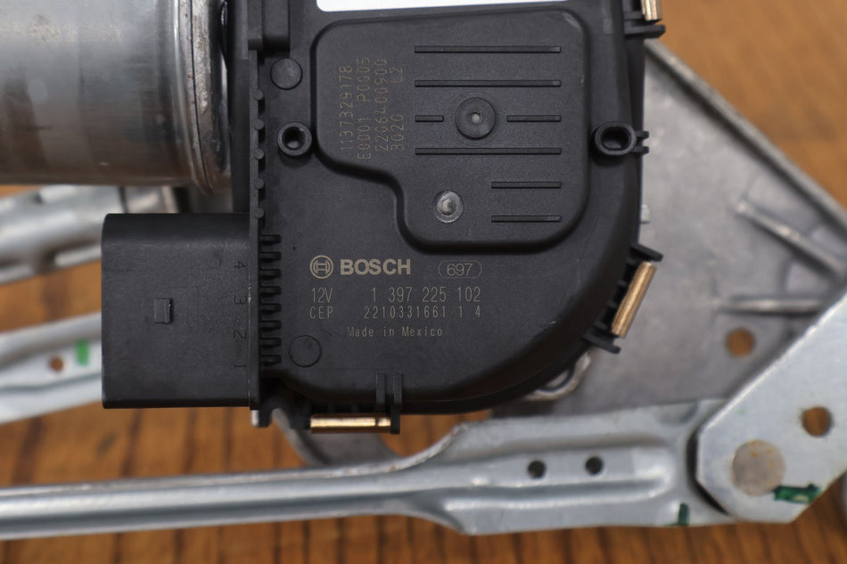 2022 Tesla 3- Wiper Linkage