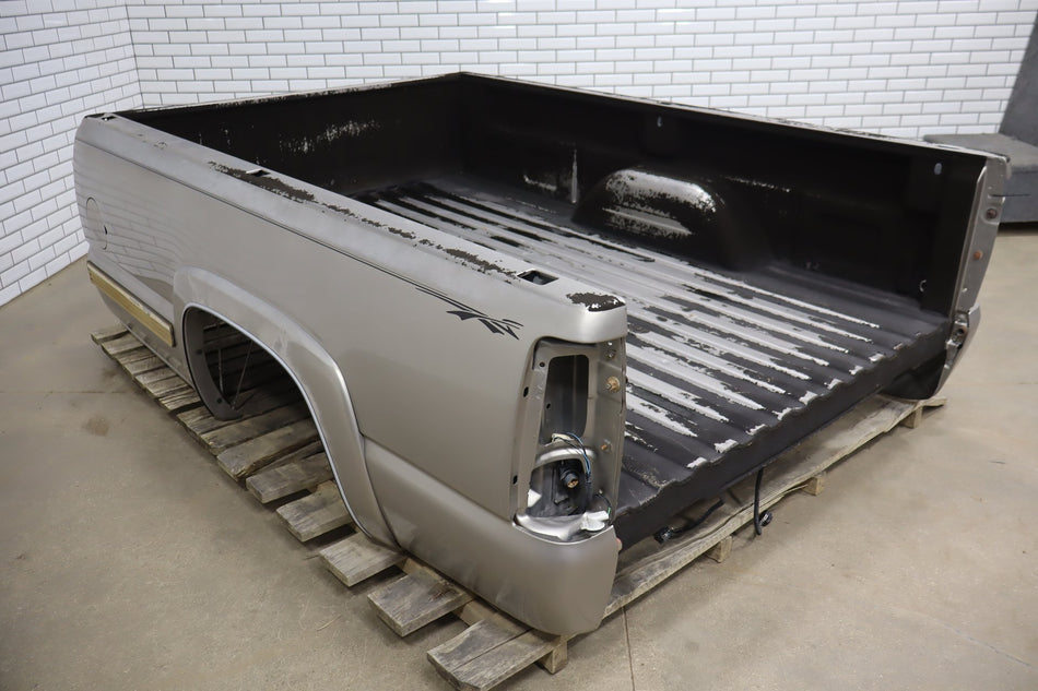 2002 Chevrolet Silverado 2500 Truck Bed OEM