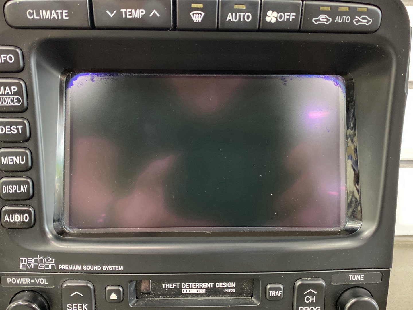2001-2002 Lexus LX470 Navigation Multi Display Cassette Radio