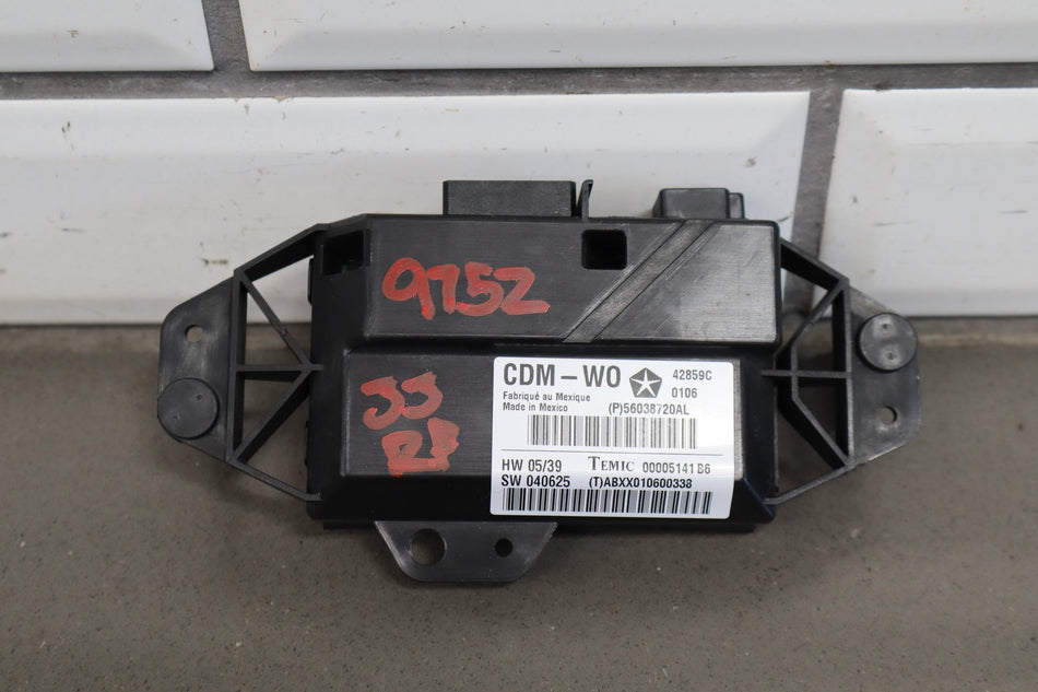 06-10 Dodge Charger SRT8 Door Control Module