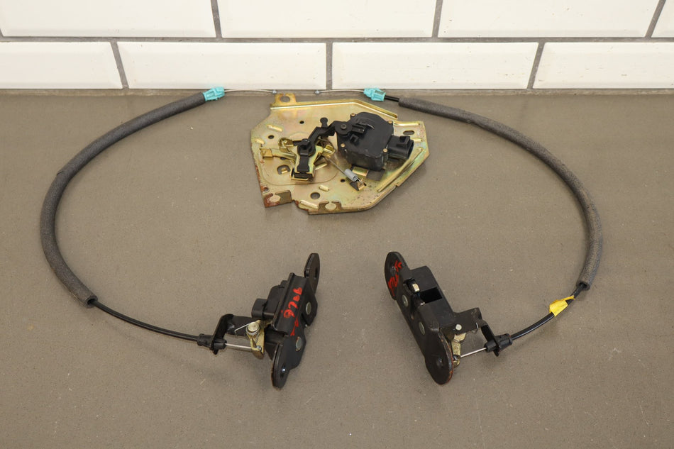 2003-2009 Hummer H2 Rear Hatch Latches W/ Release Cables