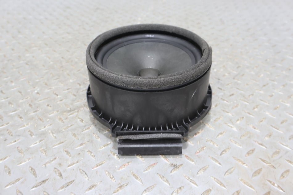 2014 Chevrolet Camaro- Speakers