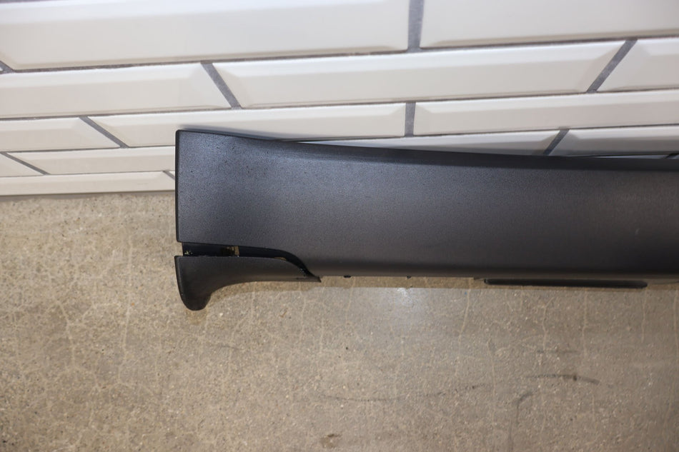2016 Tesla X- Right Rocker Molding