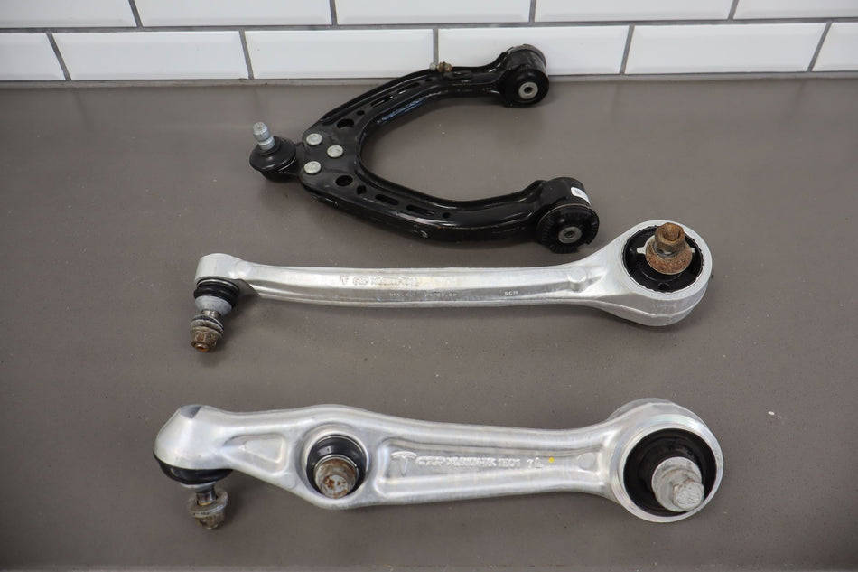 2013 Tesla Model S- Left Front Lower Control Arm