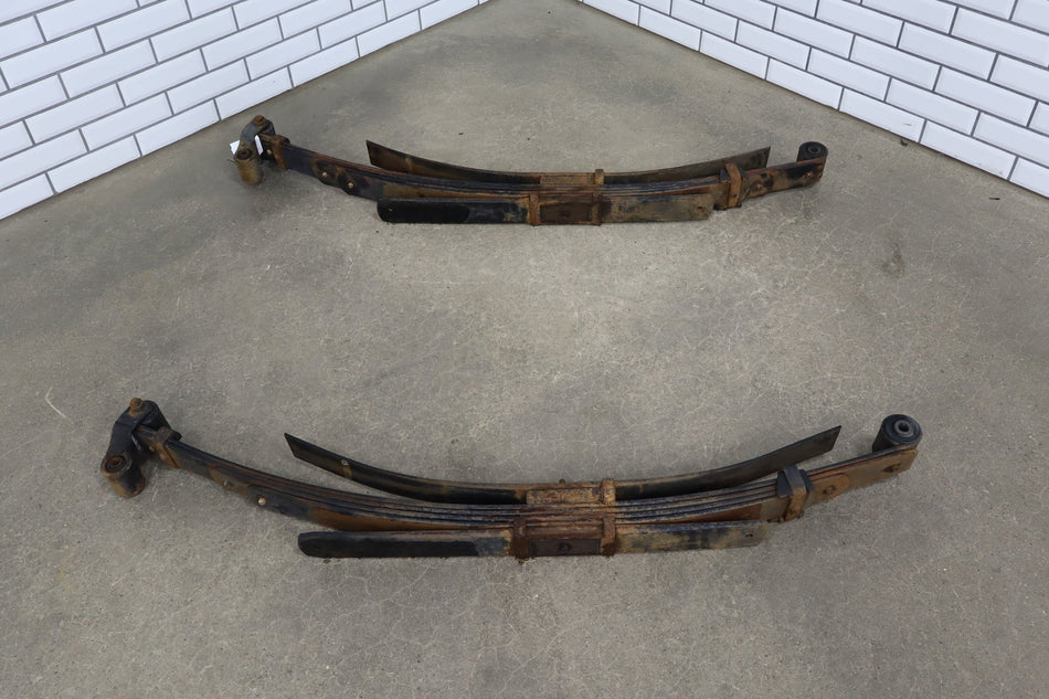 99-07 Ford F250 OEM Rear Leaf Springs Pair Left/Right OEM