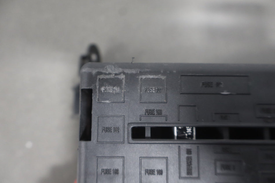 2007 Ford F-250 Super Duty- Cabin Fuse Box