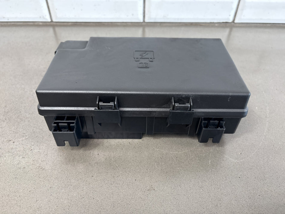 2016 Ram 1500 DS 3.0LL Diesel Engine Fuse Box 68322374AD TIPM