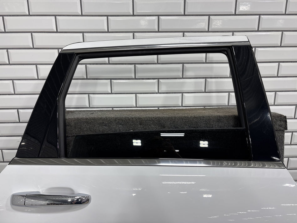 2011-2022 Jeep Grand Cherokee Right Rear Door Bright White ( PW7 )