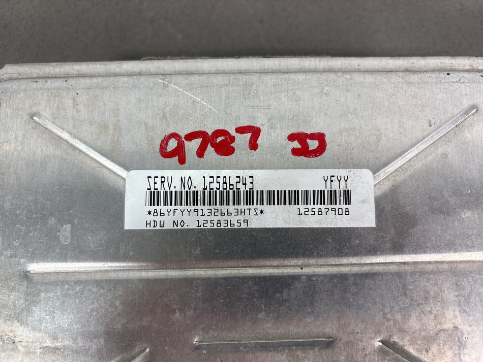 2004 Chevrolet Corvette C5 - ECU Engine Computer PN: 12586243 5.7L LS1 Tested
