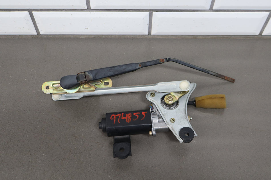 1991-1997 Toyota Land Cruiser Toyota Land Cruiser Rear Wiper Motor No Arm