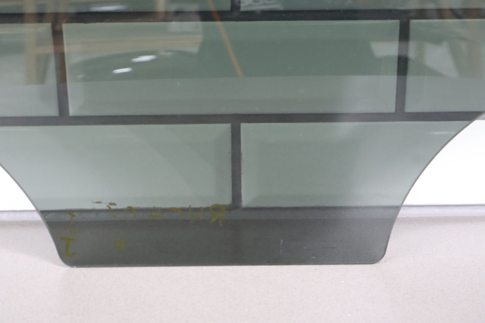 2004 Cadillac Escalade- Right Rear Door Window