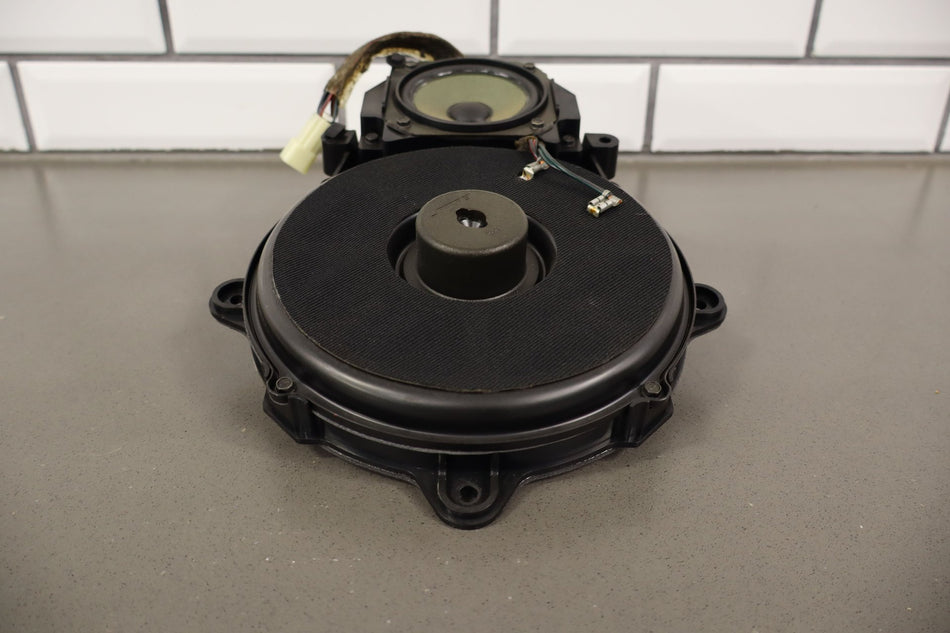 2000 Chevrolet Corvette- Speakers