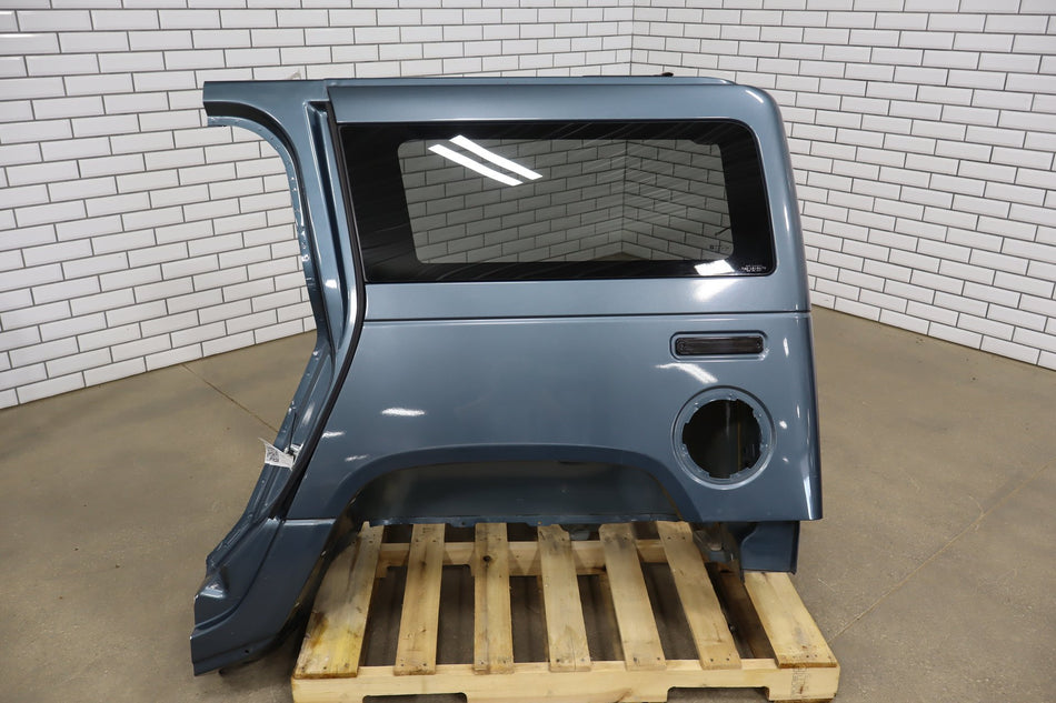2005 Hummer H2 Left Quarter Panel