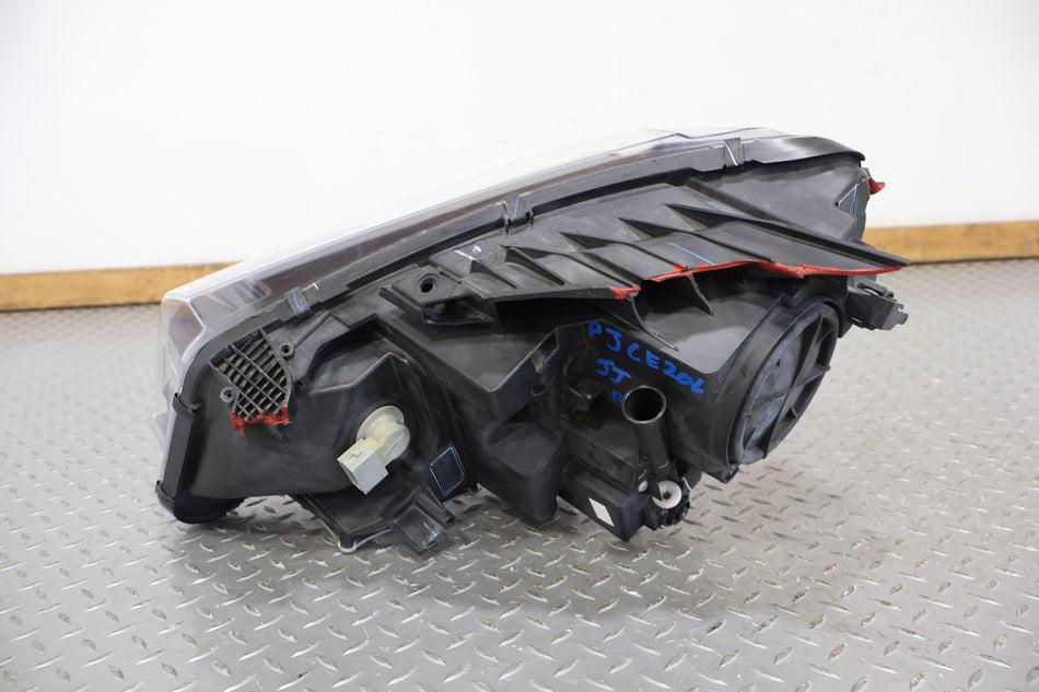 2018 Chevrolet Camaro- Right Headlamp