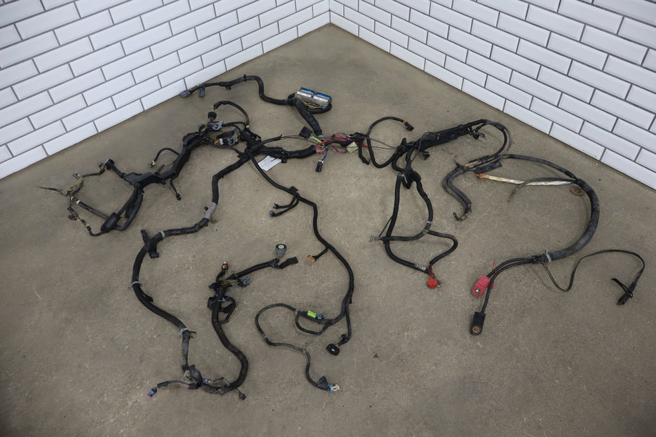 2004 Chev/GMC Sierra 2500HD LB7 6.6L Duramax Engine Wiring Harness Complete OEM
