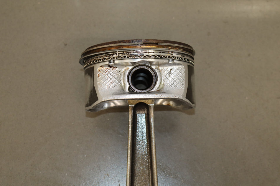 05-10 Dodge Charger SRT8 6.1 ESF Piston w/ Connecting Rod