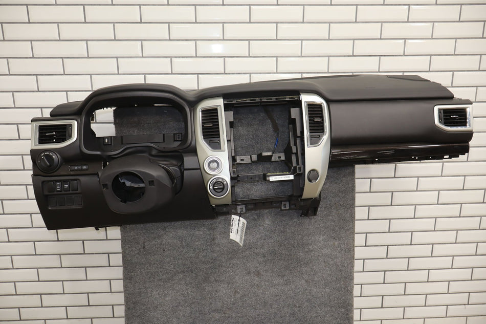 2019 Nissan Titan XD- Dash Panel