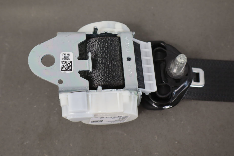 2020 Cadillac Escalade- Rear Seat Belt