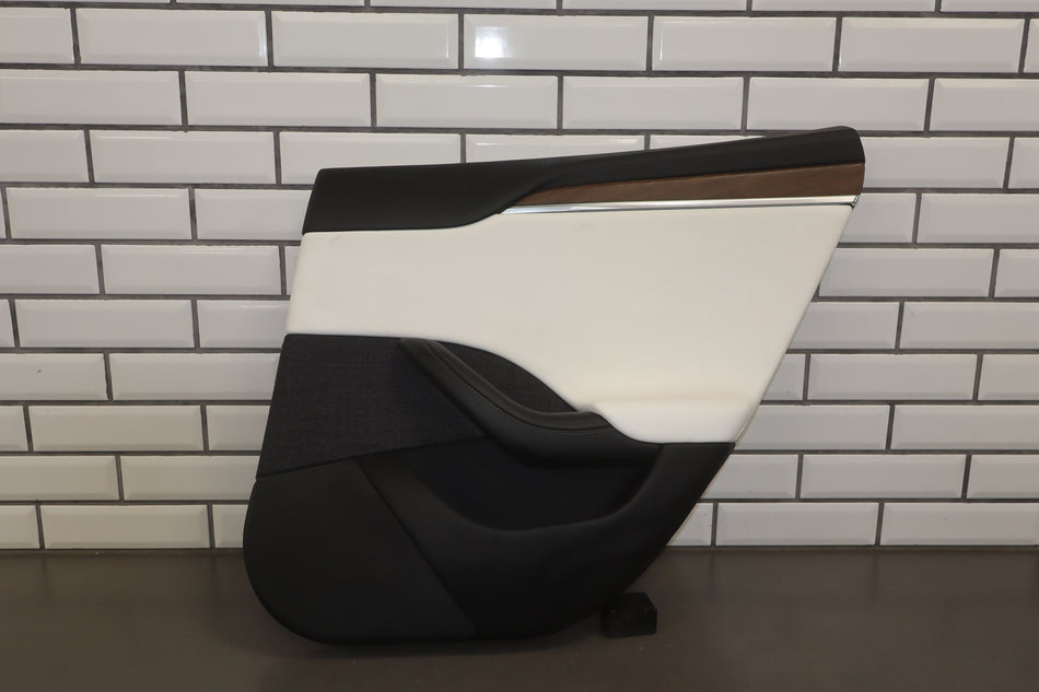 2022 Tesla Model S Plaid Right Rear Door Panel Cream uwt