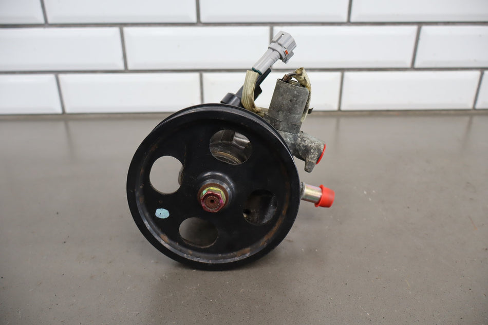 02-10 Lexus SC430 4.3 3UZ-FE Power Steering Pump