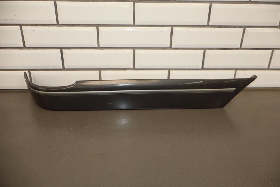 1998-2002 Lexus LX470 Right Passenger Quarter Panel Molding black onyx