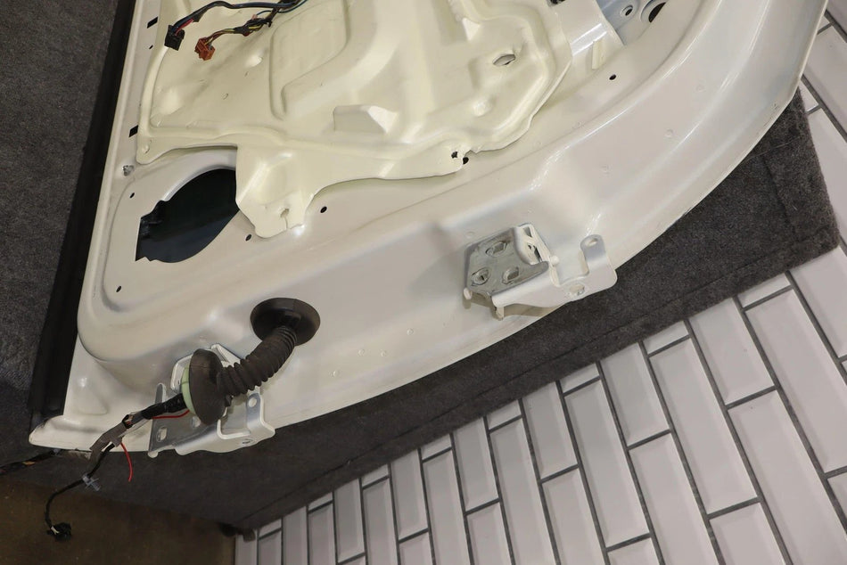 2010 GMC Yukon- Left Front Door