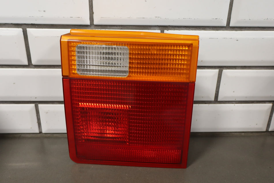 1994-2002 Land Rover Range Rover Right Tail Light OEM