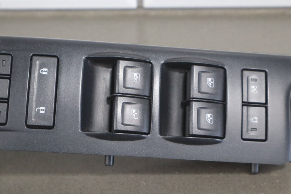 2014-2018 GMC Sierra Left Front Window Switch OEM