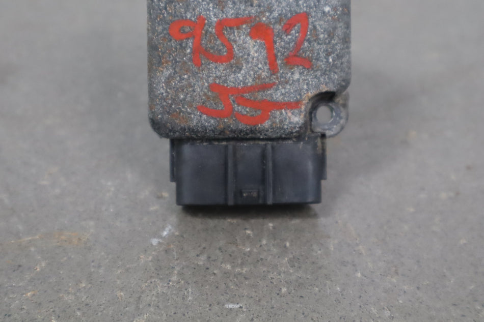 1998-2002 Lexus LX470 Air Flow Meter OEM
