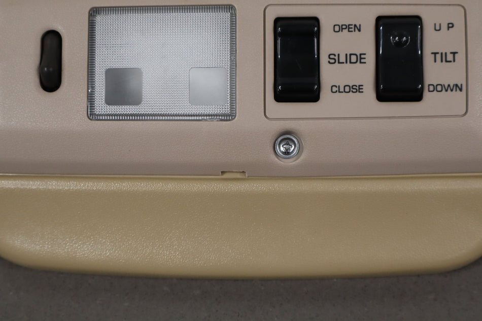 1997 Lexus LX450- Front Console