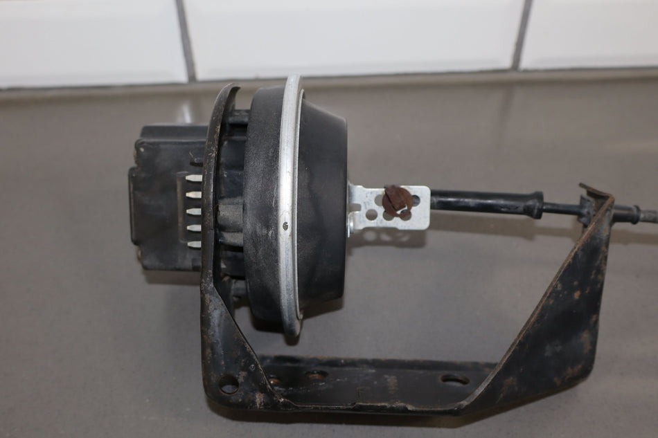 1991 Chevrolet Corvette- Cruise Control Unit