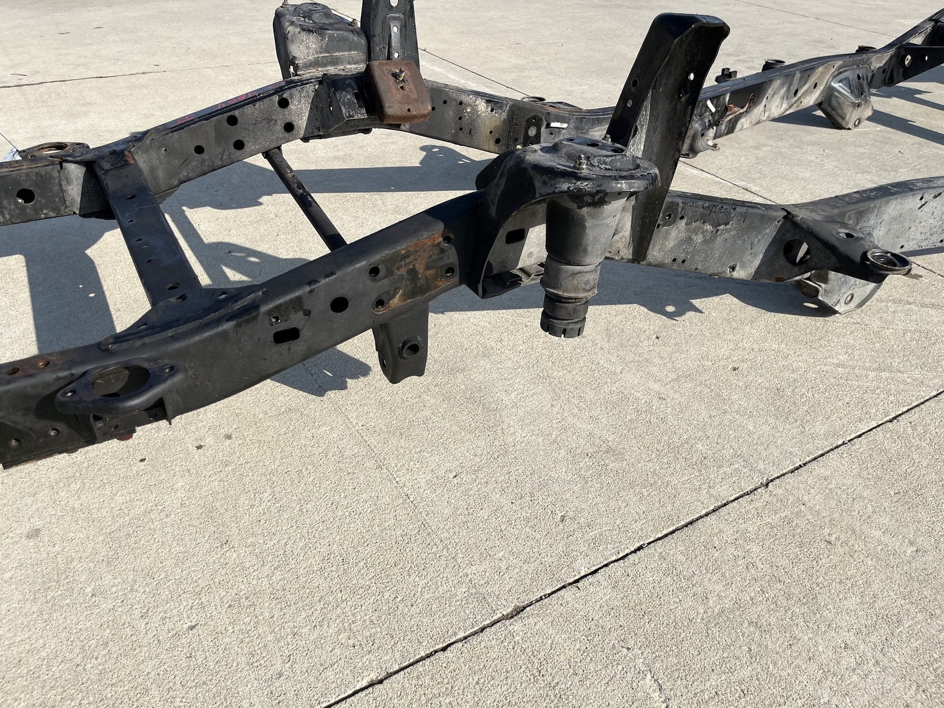 1997 Toyota Land Cruiser J80- Frame Assembly – J & J Auto Wrecking