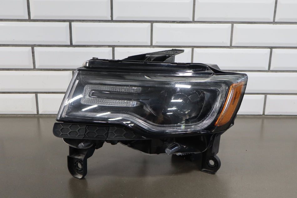 14-16 Jeep Grand Cherokee Limited Left Headlamp HID Tested