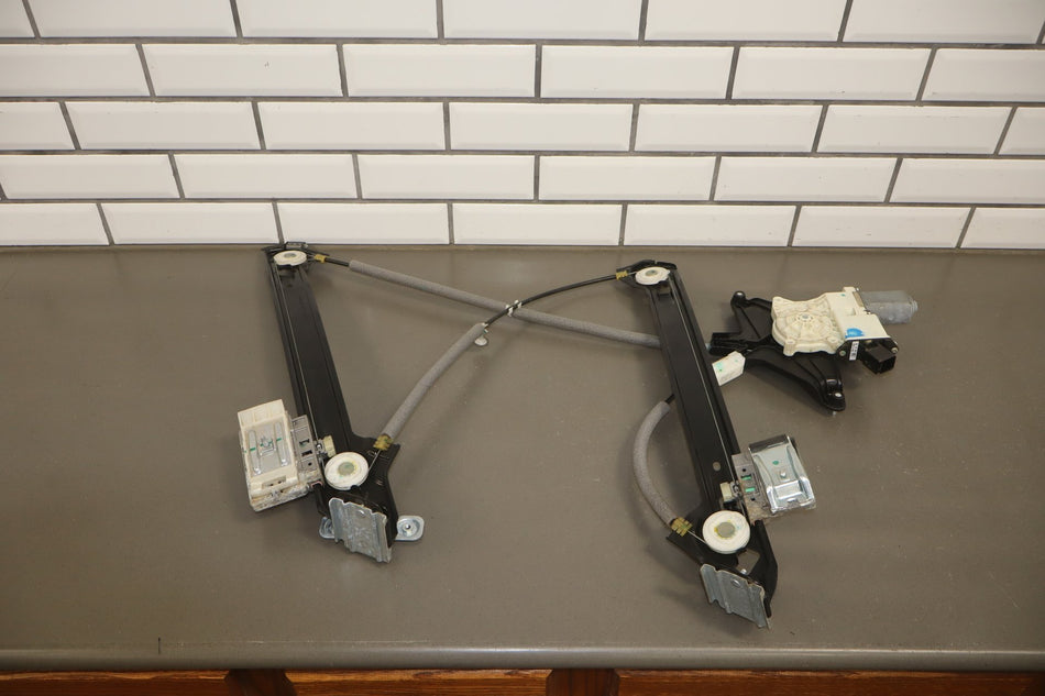 2015-2023 Ford Mustang Passenger Right Front Door Window Regulator OEM