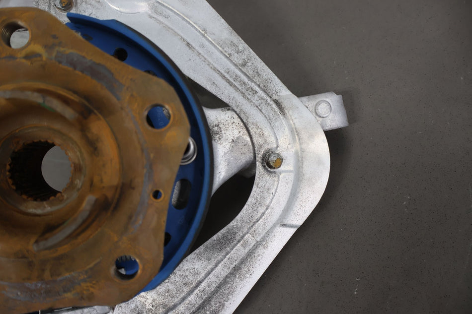 2006 Porsche Cayman- REAR KNUCKLE/STUB AXLE