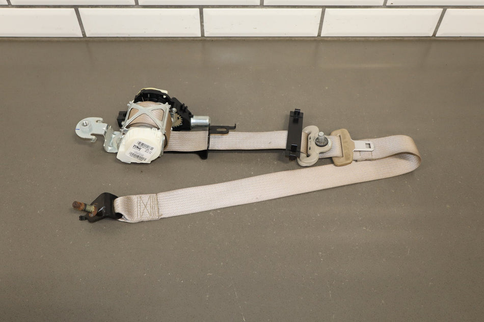 2018 Ram 1500 Limited Tungsten Right Front Seat Belt Indigo Frost C1