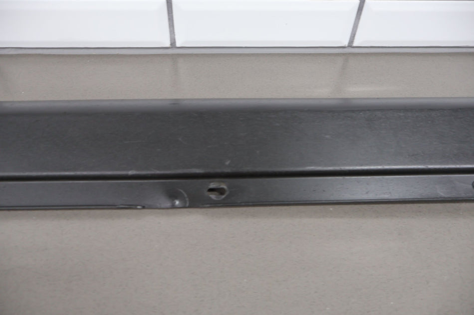 2007 Porsche 911- ROCKER MOULDING