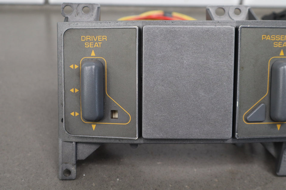 1990-1991 Chevrolet Corvette Dual Power Seat Switch OEM | No Adaptive Suspension