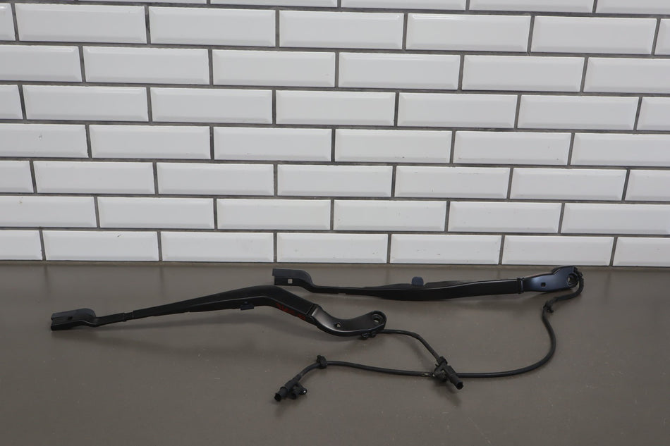 2021 Polestar 2- Wiper Arm Pair